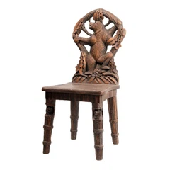 Svartskógur útskurðarhúsgögn